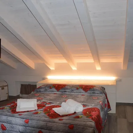 Appartement White - Jacuzzi, Swimming Pool & View