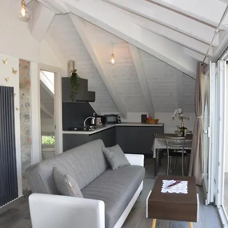 White - Jacuzzi, Swimming Pool & View Appartement Lezzeno