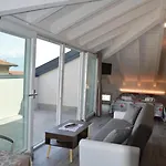 White - Jacuzzi, Swimming Pool & View *