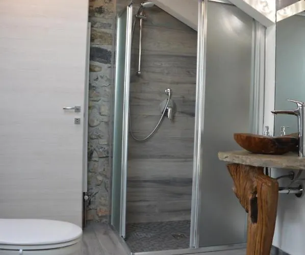 White - Jacuzzi, Swimming Pool & View